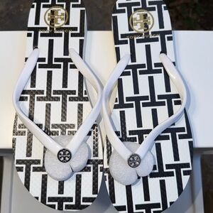 Tory Burch Monochrome Geometric Flip Flops White & Black Size 9 NEW